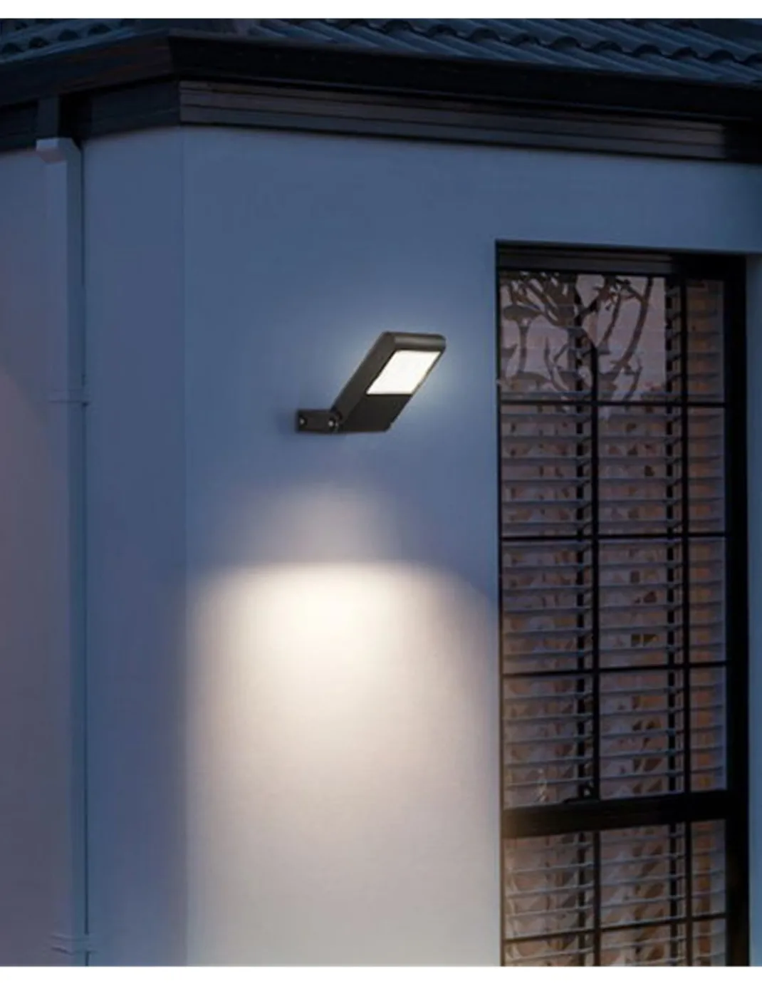 Aplique de exterior Cap - Iberlamp - Diseño orientable en antracita