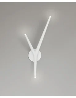 Aplique de pared Arrecife - Mantra - Lámpara decorativa moderna con 3 luces LED, diseño en Y
