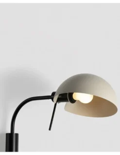 Aplique de pared Dominica - Faro - Lámpara con brazo largo y pantalla orientable