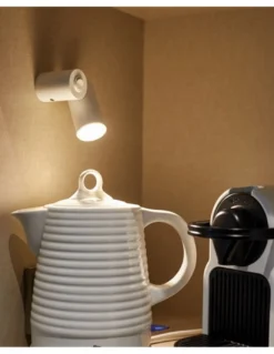 Aplique de pared LED Ø 4 cm y 9,1 cm de alto de acero en 2 acabados regulable y orientable 2700K – Haul - Milán