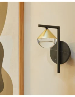 Aplique de pared Nino – Aromas – Lámpara de pared de mármol+cristal, LED 3000K, Dorada