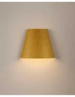 Aplique de pared Plika - Pedret Lighting - Lámpara sostenible de bioplástico impreso 3D