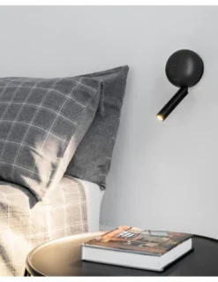 Aplique de Pared Press - Faro - Lámpara idónea para lectura o iluminar la mesilla de noche, foco orientable