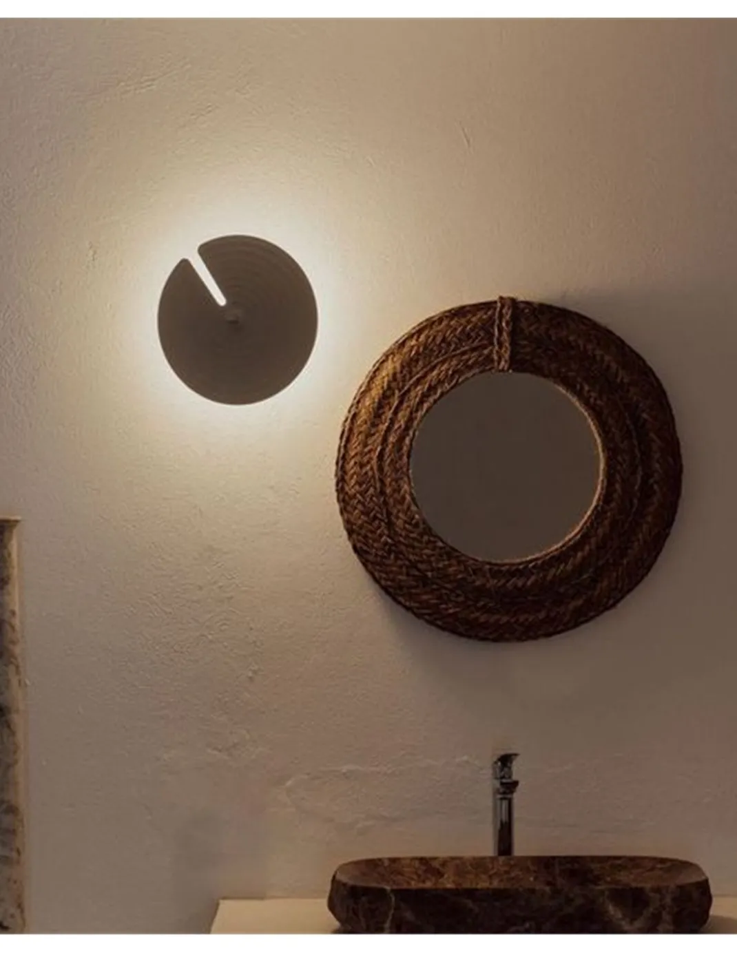 Aplique de pared Symphony - Milán - Lámpara minimalista circular, iluminación ambiental