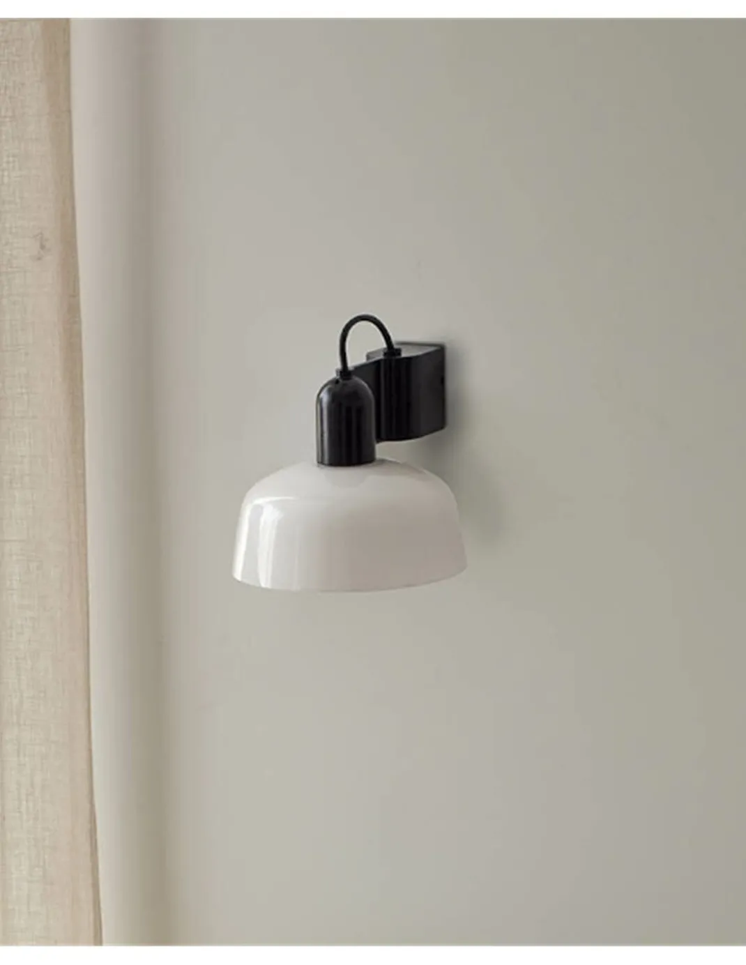 Aplique de pared Tatawin – Faro – Lámpara decorativa en blanco o negro