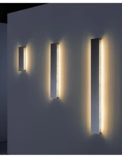 Aplique de pared Umbra - a-emotional light - Diseño lineal en 3 tamaños