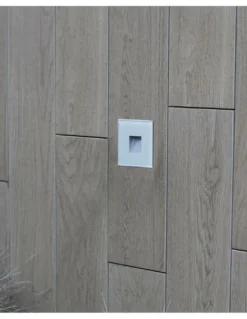 Empotrable de pared de exterior Dart – Faro – Diseño cuadrado en 2 colores