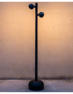 Farola LED de exterior Brot – Faro – Disponible en 2 tamaños, acabado negro