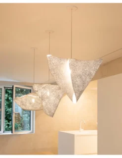 Lámpara colgante Ballet Relevé - a-emotional light - Diseño triangular