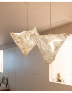 Lámpara colgante Ballet Relevé - a-emotional light - Diseño triangular