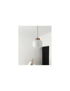 Lámpara colgante Bulbo - Massmi - Lámpara nórdica de cristal opal y madera