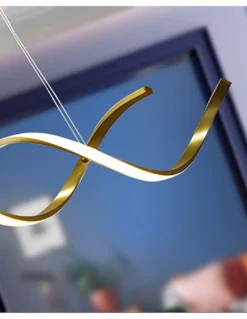 Lámpara colgante Dido – Schuller – Diseño moderno dorado brillante