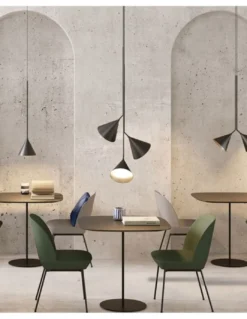 Lámpara colgante Rubi Mono – Robin – Diseño minimalista negro, interior dorado
