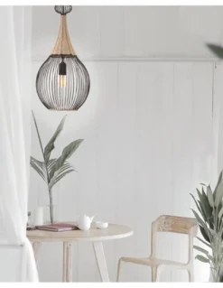Lámpara colgante Zagoratan – IDP Lampshades – Lámpara vintage de metal negro y rattan natural