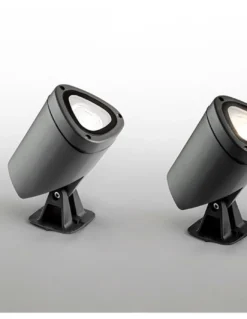 Lámpara con estaca de exterior Flux – Schuller – Acabado gris oscuro