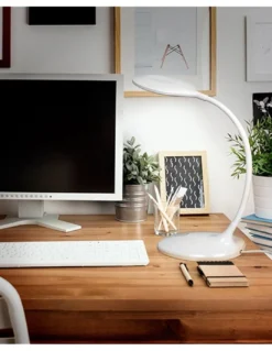 Lámpara de escritorio Scoop – Schuller – Brazo flexible, LED regulable