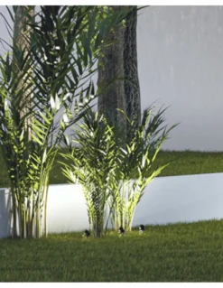 Lámpara de exterior de suelo Fade - Beneito & Faure - Moderno proyector estaca LED, IP65