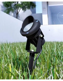 Lámpara de exterior de suelo Fade - Beneito & Faure - Moderno proyector estaca LED, IP65