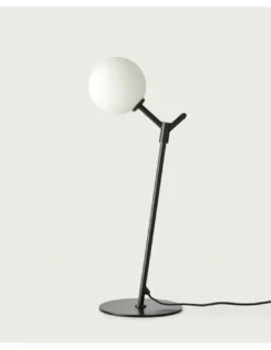 Lámpara de Mesa Atom - Aromas. Lámpara tipo bola, Metal negro/dorado, LED 2700K