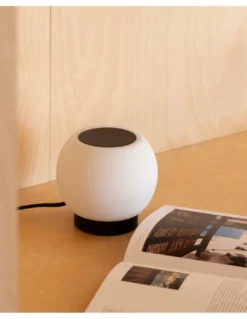 Lámpara de mesa Moy - Faro - Lámpara minimalista negra