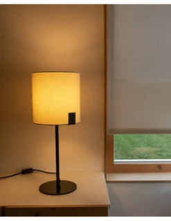 Lámpara de mesa Nila – Faro – Lámpara decorativa con pantalla textil