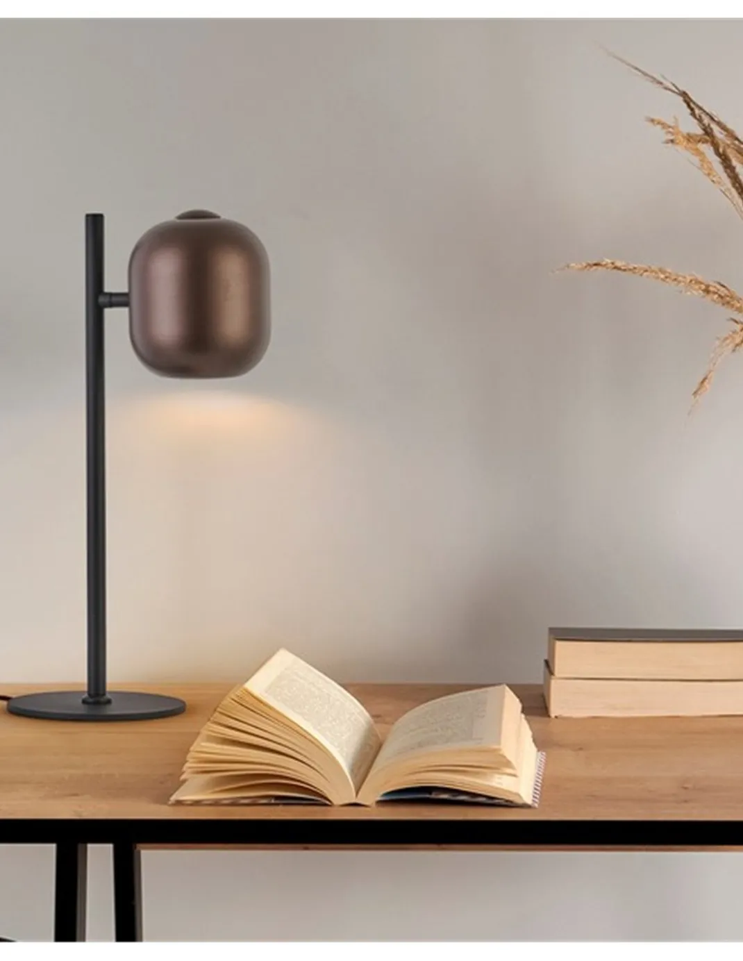 Lámpara de mesa Nimes - Schuller - Diseño moderno en negro y marrón