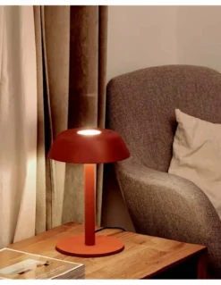 Lámpara de mesa Sarria S – Luxcambra – Diseño moderno en negro y terracota