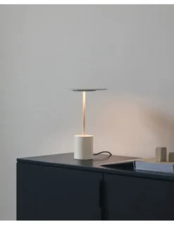 Lámpara de mesa Yoru Big - Arkoslight - Diseño minimalista en blanco o negro