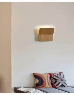 Lámpara de pared Kito – Luxcambra – Pantalla de madera de roble, Lámpara LED
