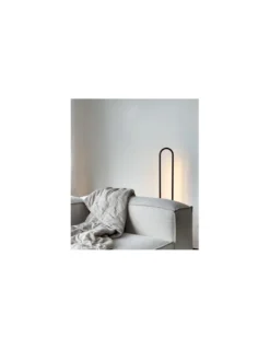 Lámpara de Pie Bow - Nexia - LED, diseño minimalista y moderno