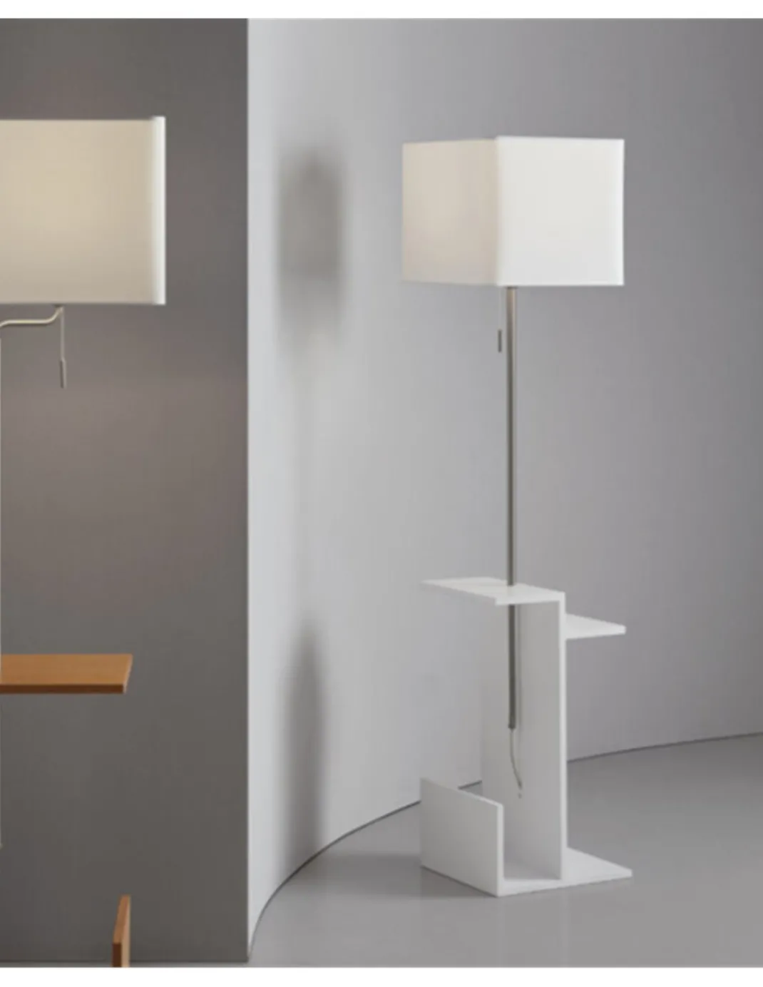 Lámpara de pie con mueble Fusta - Massmi