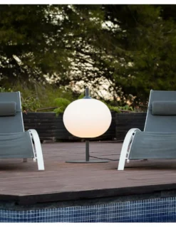 Lámpara de pie de exterior Saigon - Faro - Pantalla esférica de PEMD