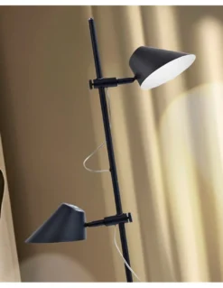 Lámpara de pie Esino - Schuller - 2 luces regulables en altura y orientables