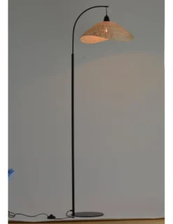 Lámpara de pie Kasteli - IDP Lampshades - Lámpara arco de mimbre natural