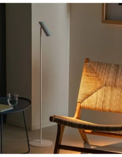Lámpara de pie Leo - Faro - Lámpara con foco orientable