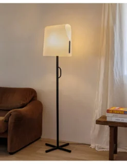 Lámpara de pie Luang - Faro – Diseño moderno con pantalla de papiro en beige o camel