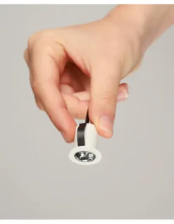 Lámpara empotrable Atom – Beneito & Faure – Mini foco LED de 2,2 cm