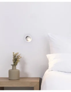Lámpara empotrable de pared Click – Faro – Luz orientable, diseño discreto en blanco o negro