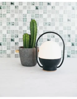 Lámpara portátil recargable LED con 3 intensidades - Take Away - Faro