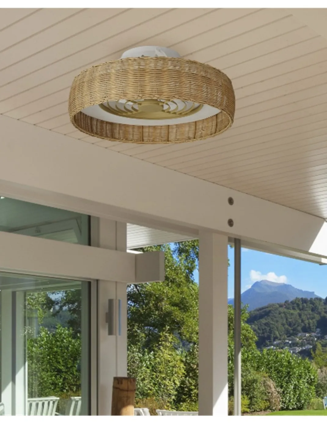 Plafón ventilador Kilimanjaro Mini – Mantra – Ventilador de ratán, LED regulable, 2 opciones de montaje